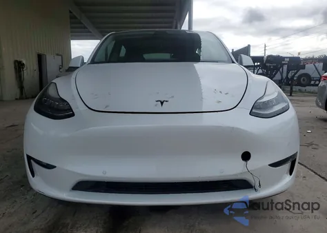 2022 Tesla Model Y z USA, uszkodzony, nr VIN 7SAYGDEE2NF363776